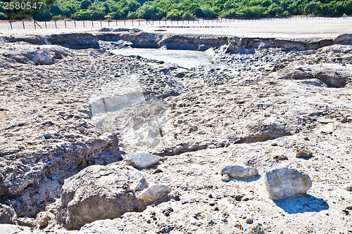 Image of Solfatara - volcanic crater