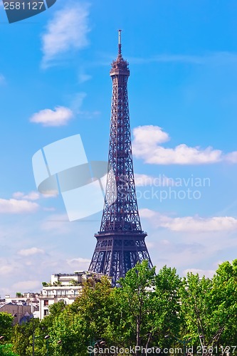 Image of Eiffel Tower in Paris