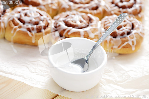 Image of cinnamon buns