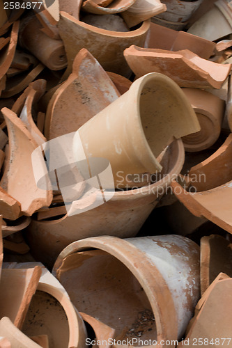 Image of broken pots