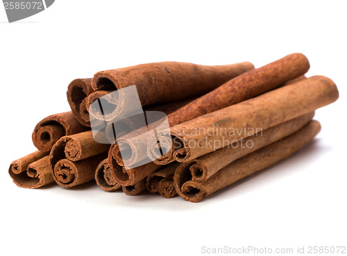 Image of Cinnamon sticks isolated on white background 
