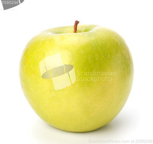 Image of green apple isolated on white background