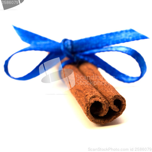 Image of Cinnamon stick isolated on white background 
