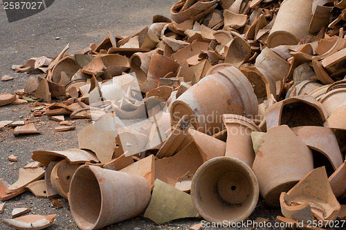 Image of broken pots