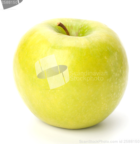Image of green apple isolated on white background