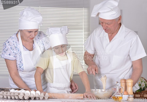 Image of Family cooking together