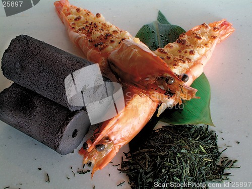 Image of grilled prawns with charcoal