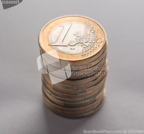 Image of Many one Euro coins