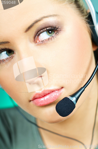 Image of Call Center Agent