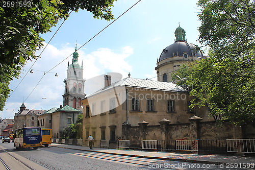 Image of street in Lvov with view to temples