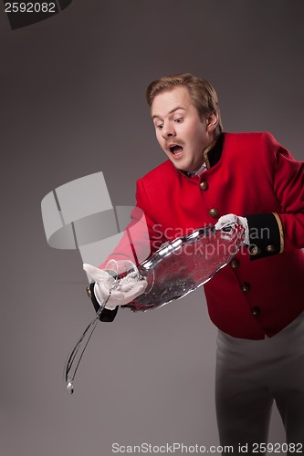 Image of Waiter drops a tray