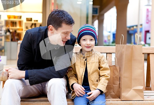 Image of family shopping