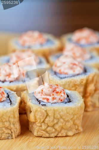 Image of cream cheese and tobico sushi roll