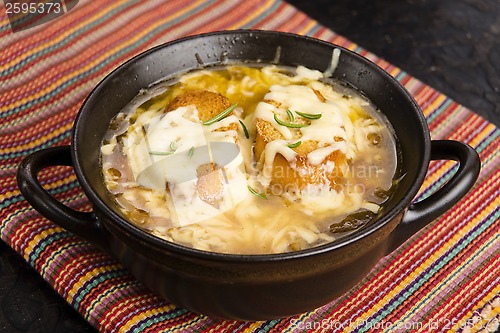 Image of French onion soup with ingredients