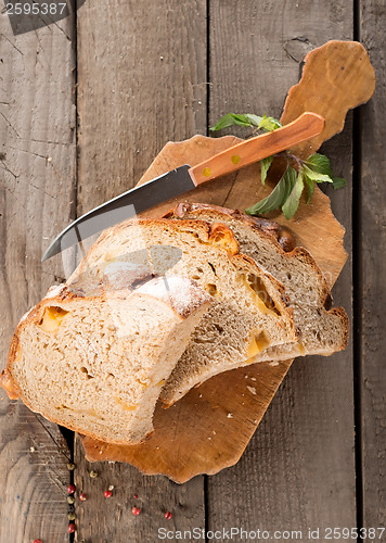 Image of Bread on a cutting board