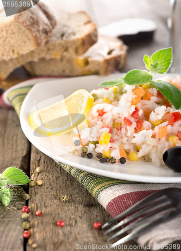 Image of Rice, vegetables and bread