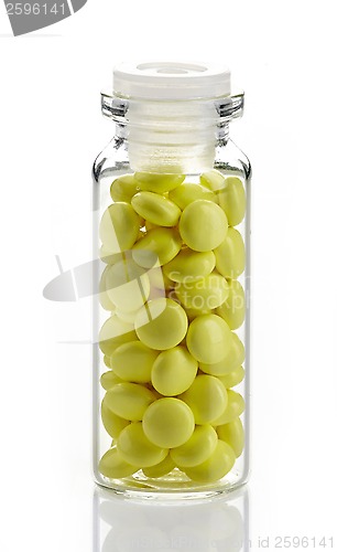 Image of bottle of yellow valerian extract pills