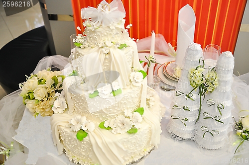 Image of Happy Valentines Day. The deal goes to the wedding