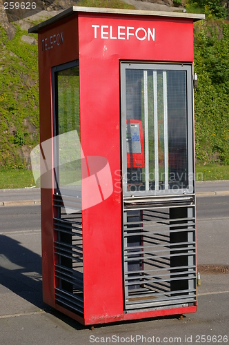 Image of Norwegian telephone box