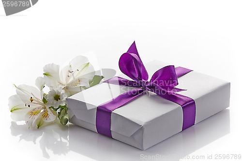 Image of gift box and flowers