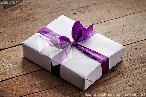 Image of gift box 