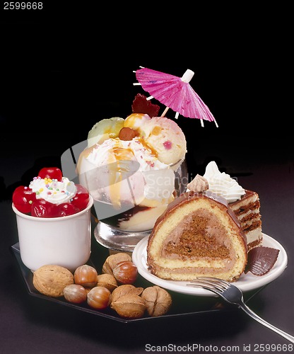 Image of Cakes and ice-cream