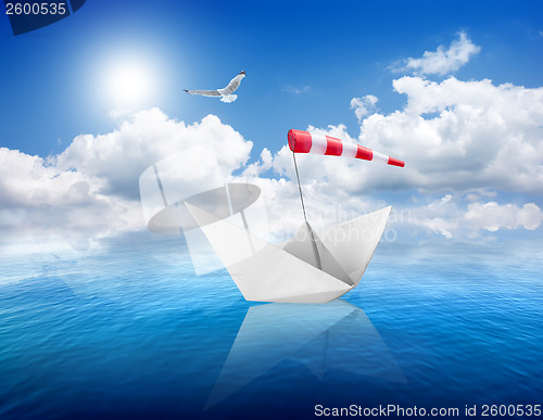 Image of Sea and ship