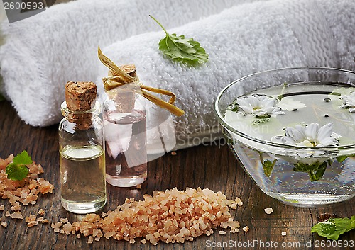 Image of Spa oils and sea salt