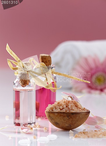 Image of Spa oils and sea salt