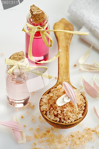 Image of Spa oils and sea salt