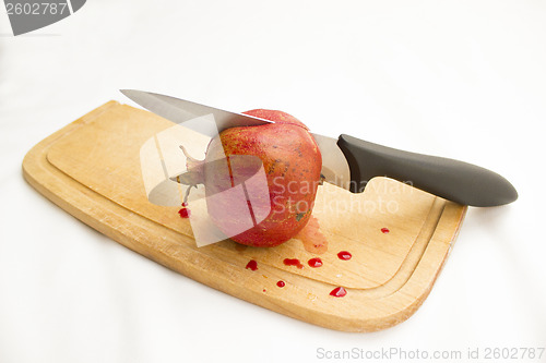 Image of Cut pomegranate