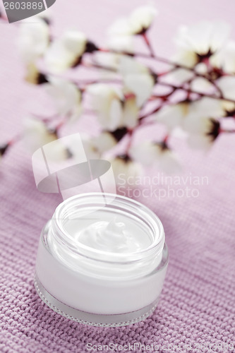 Image of facial cream