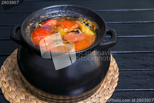 Image of Soup in the black saucepan