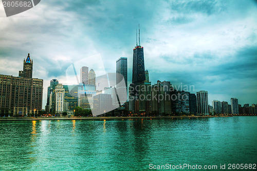 Image of Downtown Chicago, IL at sunset