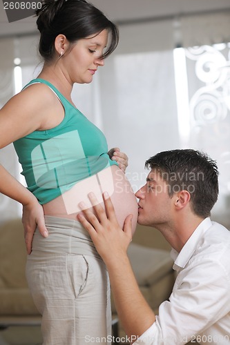 Image of family pregnanrcy