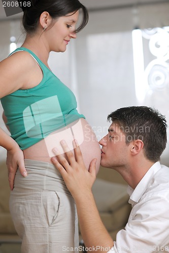 Image of family pregnanrcy