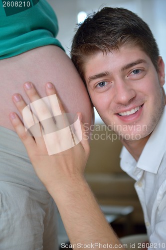 Image of family pregnanrcy