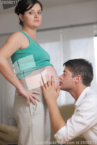 Image of family pregnanrcy