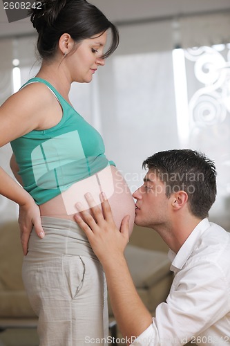 Image of family pregnanrcy