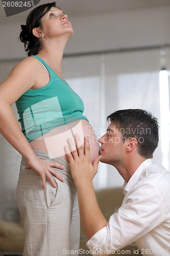 Image of family pregnanrcy