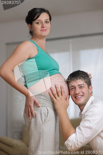 Image of family pregnanrcy