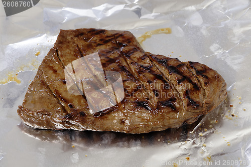 Image of Grilled flank steak resting