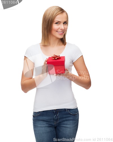 Image of smiling girl with gift box