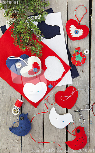 Image of Homemade Felt Christmas Ornaments