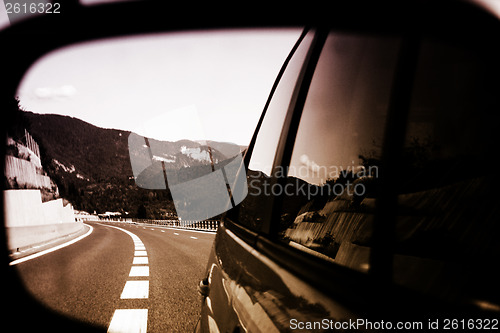 Image of Car mirror reflection