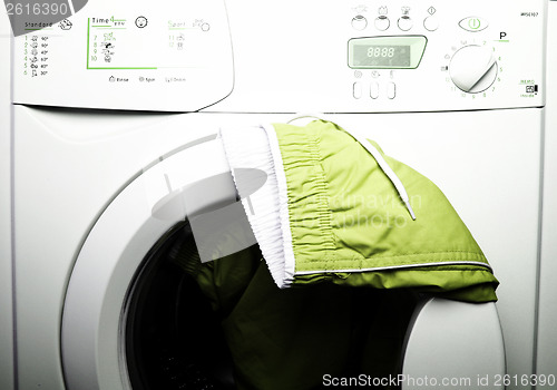 Image of Trousers and laundry.