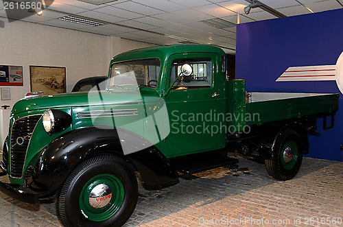 Image of old Truck