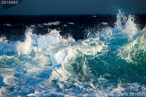 Image of Ocean Wave