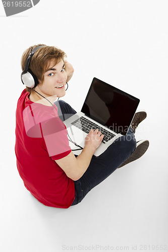 Image of Playing computer games