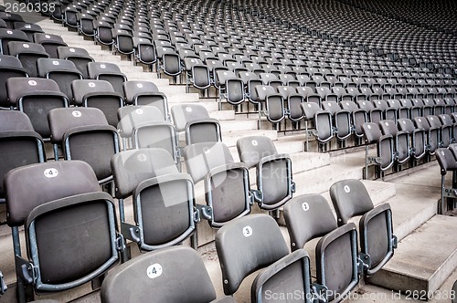 Image of Many seats
